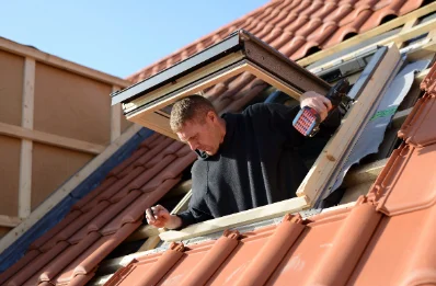 Pose de fenêtres de toit Velux à Cugny